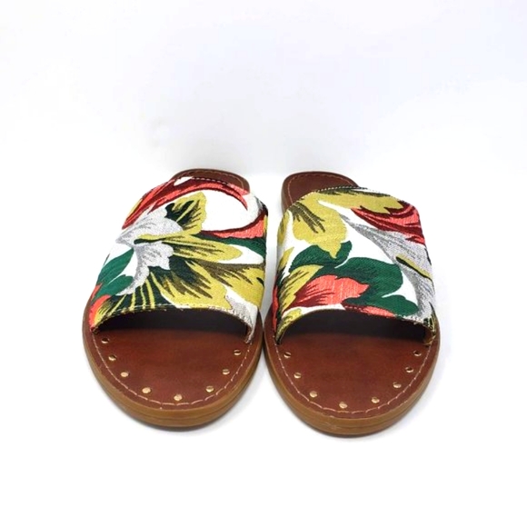 Steve Madden Mishos Mishelle Floral Slip-on Sandal - Picture 2 of 14